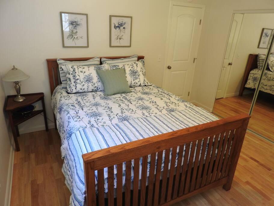 Coastal Charm: Sw Oregon Home On 2+ Quiet Acres Carpenterville Esterno foto